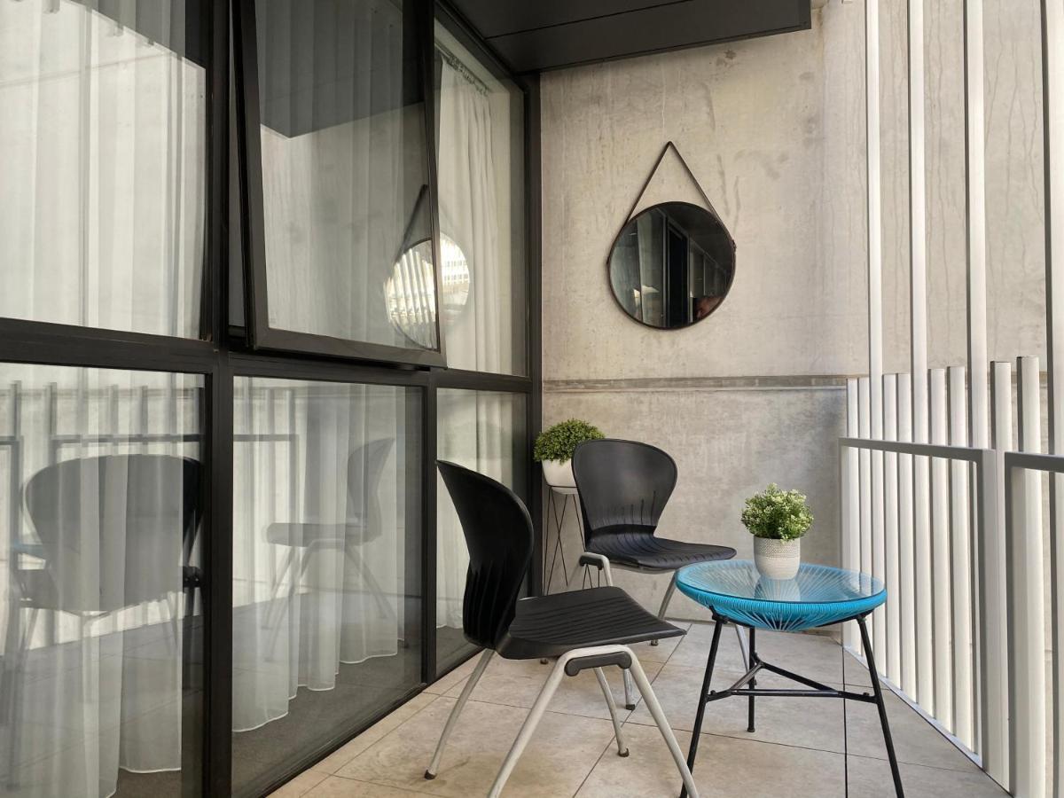 The Gallery Luxe 1 Bedroom Executive Apartment In The Heart Of Braddon Wine Secure Parking Wifi Canberra Eksteriør billede