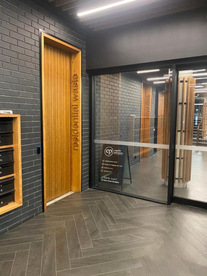 The Gallery Luxe 1 Bedroom Executive Apartment In The Heart Of Braddon Wine Secure Parking Wifi Canberra Eksteriør billede