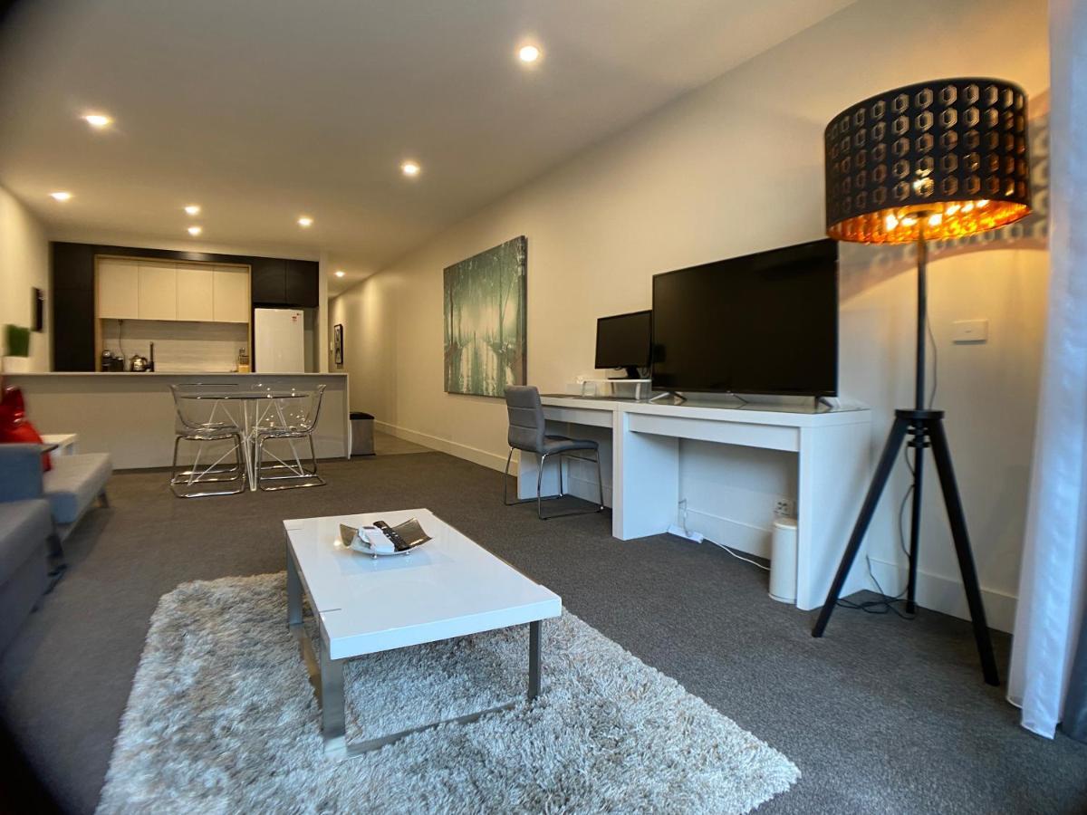 The Gallery Luxe 1 Bedroom Executive Apartment In The Heart Of Braddon Wine Secure Parking Wifi Canberra Eksteriør billede