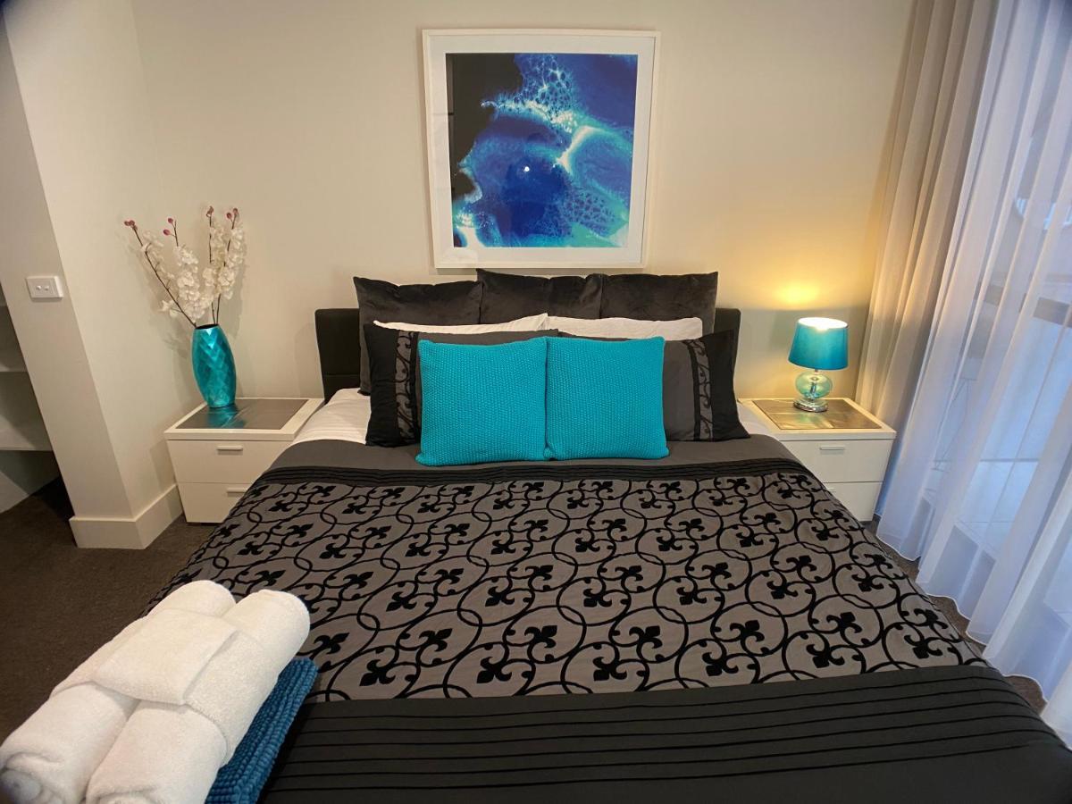 The Gallery Luxe 1 Bedroom Executive Apartment In The Heart Of Braddon Wine Secure Parking Wifi Canberra Eksteriør billede
